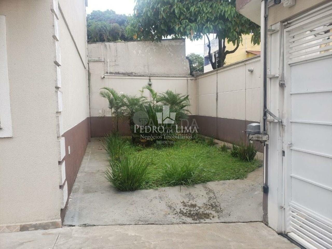  Sobrado em Condomínio na Penha