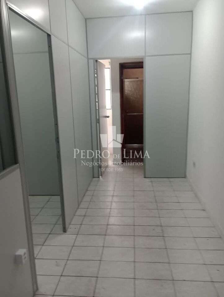 Predio comercial na região de Itaquera