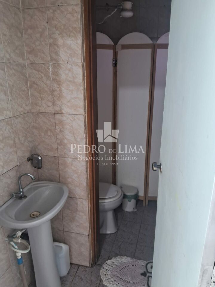 Predio comercial na região de Itaquera