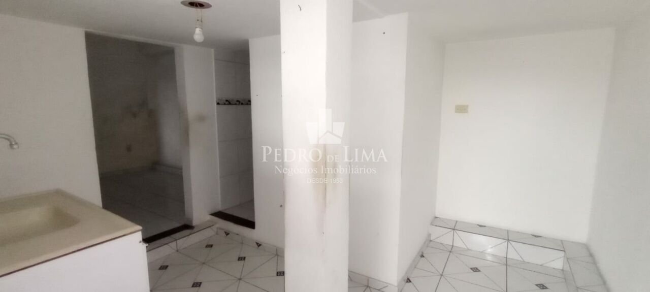 Casa assobradada na Penha.