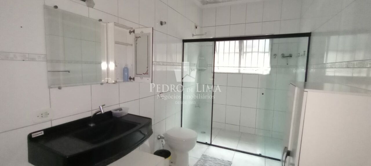 Casa assobradada na Penha.