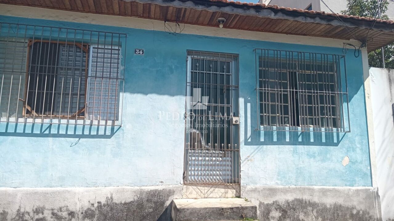 Terreno à venda, medindo 10x30, idela para construtores, Vila Rosária - São Miguel