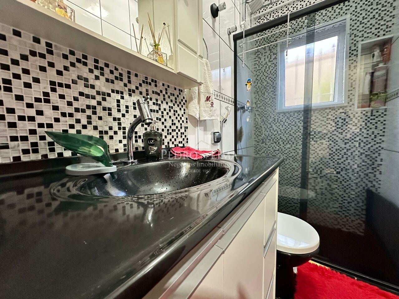Casa Térrea Ampla com Terraço Gourmet, 4 Dormitórios | Terreno 5x30 | 2 Vagas - Ponte Rasa