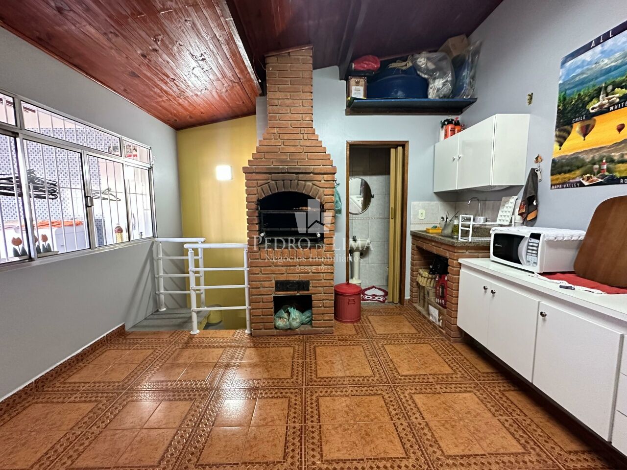 Casa Térrea Ampla com Terraço Gourmet, 4 Dormitórios | Terreno 5x30 | 2 Vagas - Ponte Rasa