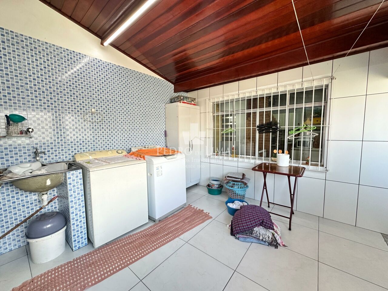 Casa Térrea Ampla com Terraço Gourmet, 4 Dormitórios | Terreno 5x30 | 2 Vagas - Ponte Rasa