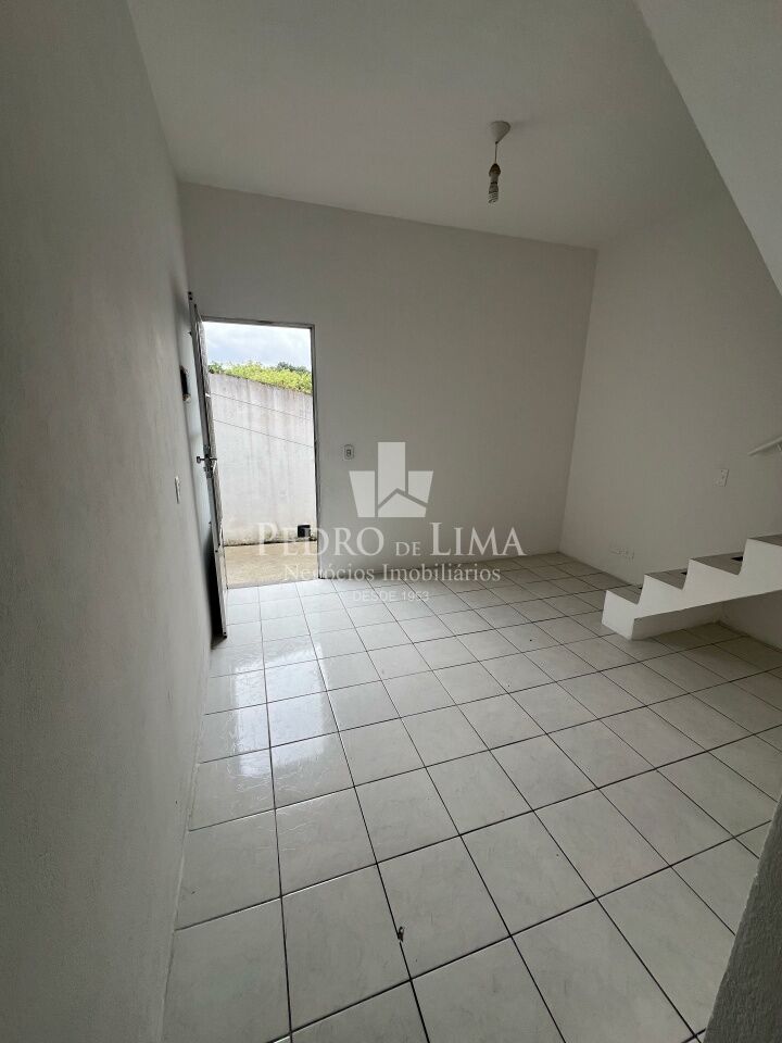 imagem do imovel Sobrado em Condomínio 2 quartos e vaga de garagem na Vila Matilde ref: PE44714