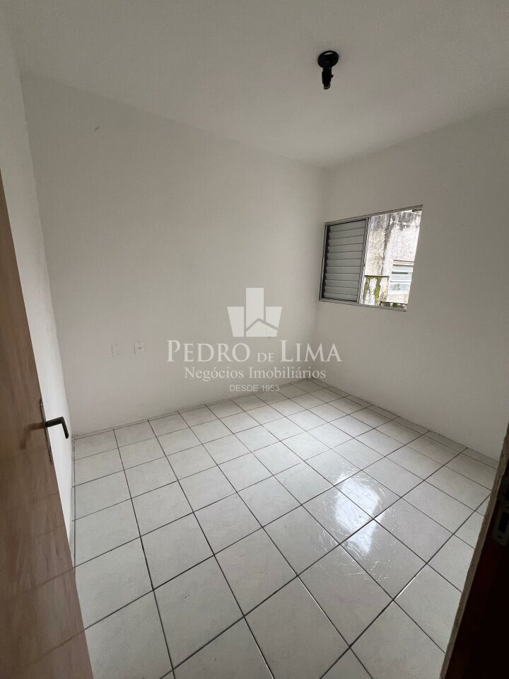 Sobrado em Condomínio 2 quartos e vaga de garagem na Vila Matilde