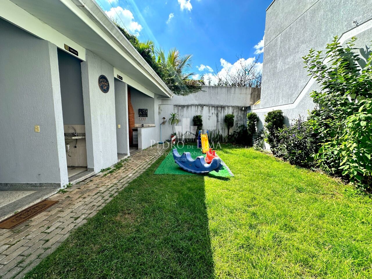 Sobrado em condomínio à venda, 66 m², 2 quartos sendo 2 suítes e 2 vagas no Ermelino Matarazzo