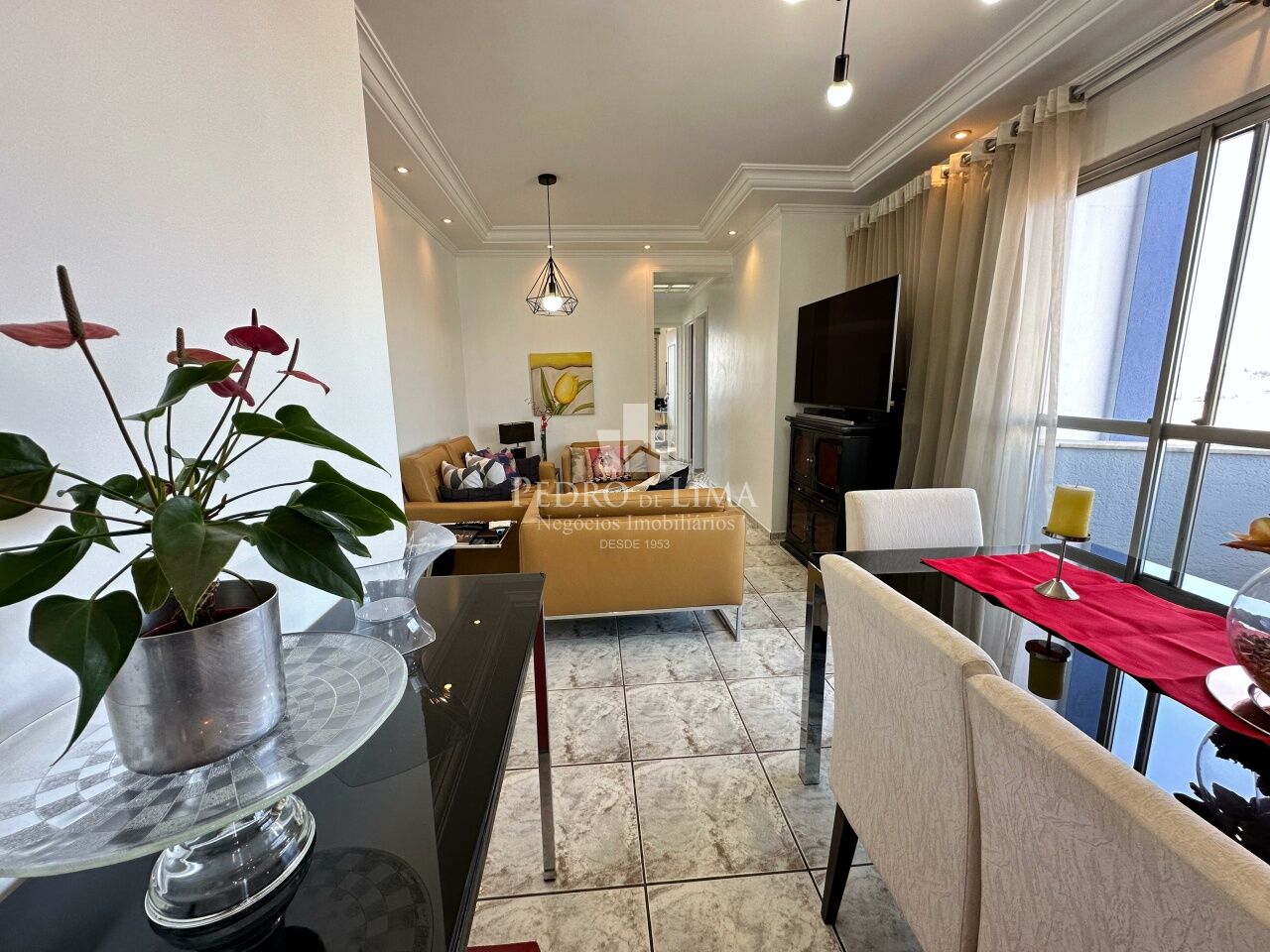 Apartamento à venda, 72 m², 3 dormitórios, 2 banheiros e 1 vaga coberta - Penha