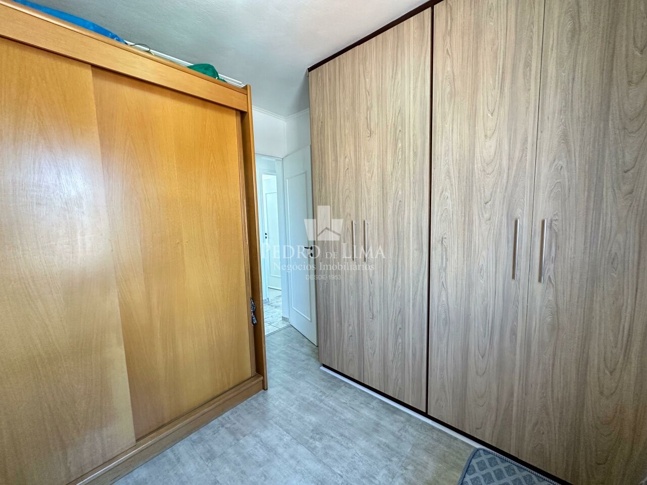 Apartamento à venda, 72 m², 3 dormitórios, 2 banheiros e 1 vaga coberta - Penha