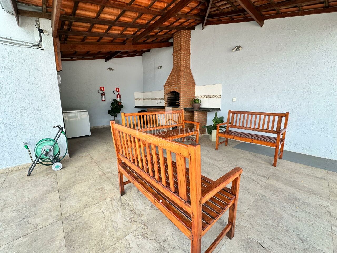 Apartamento à venda, 72 m², 3 dormitórios, 2 banheiros e 1 vaga coberta - Penha