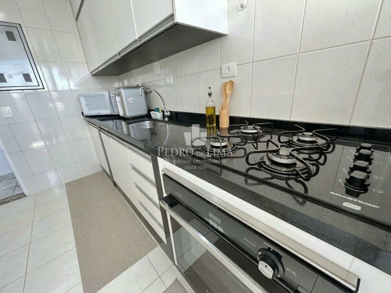 Apartamento à venda, 72 m², 3 dormitórios, 2 banheiros e 1 vaga coberta - Penha