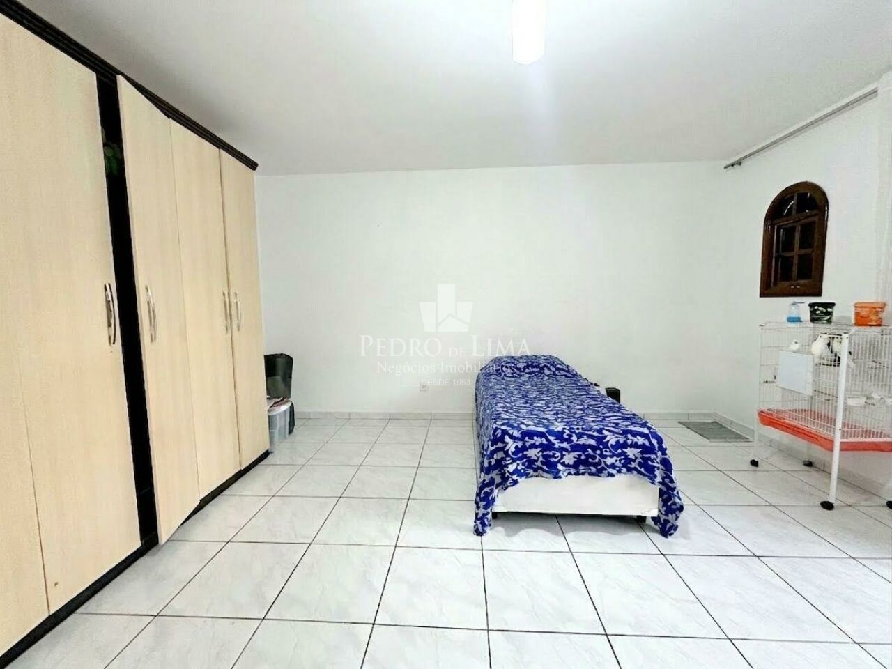 Sobrado frontal 262 m², 4 quartos sendo 1 suíte, 2 vagas e edícula no  Ermelino Matarazzo