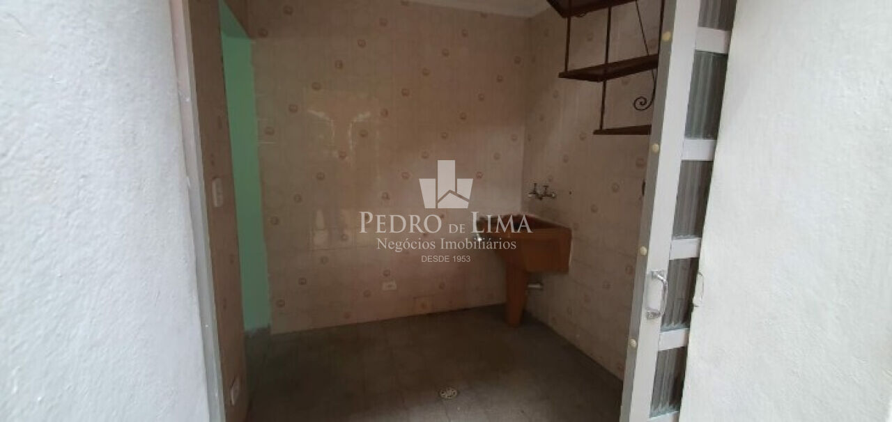 Sobrado 3 Dormitórios - 1 Suíte- 2 vagas na Vila Matilde