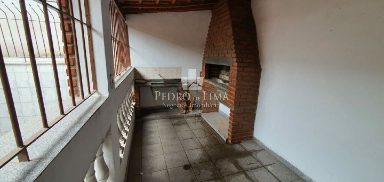 Sobrado 3 Dormitórios - 1 Suíte- 2 vagas na Vila Matilde