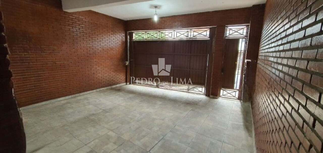 Sobrado 3 Dormitórios - 1 Suíte- 2 vagas na Vila Matilde