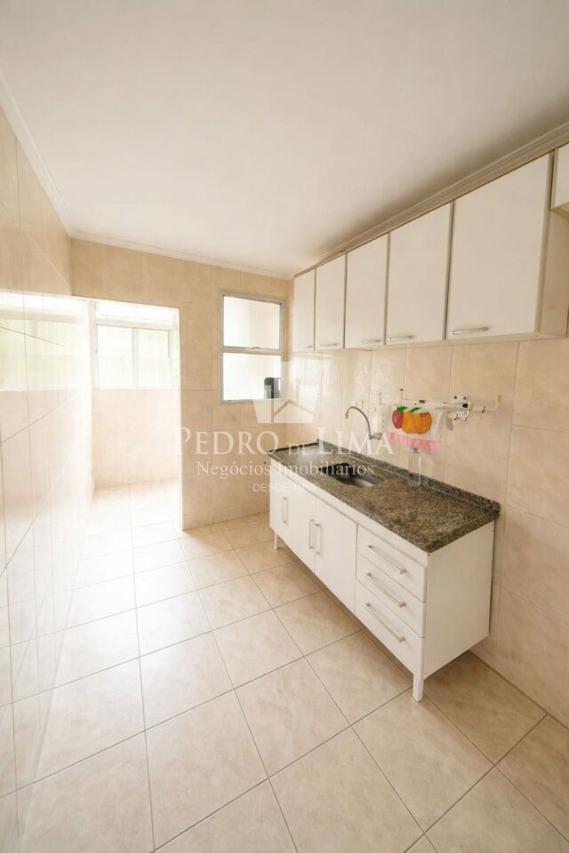 Apartamento de 2 Dormitórios e 1 Vaga na Vila Sílvia- Cangaíba