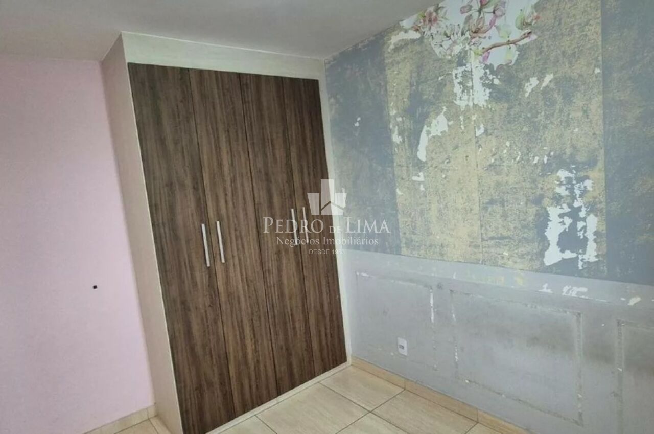 Apartamento à venda, 2 quartos sendo 1 suíte, 1 vaga  sacada e 54 m², Penha - Zona Leste