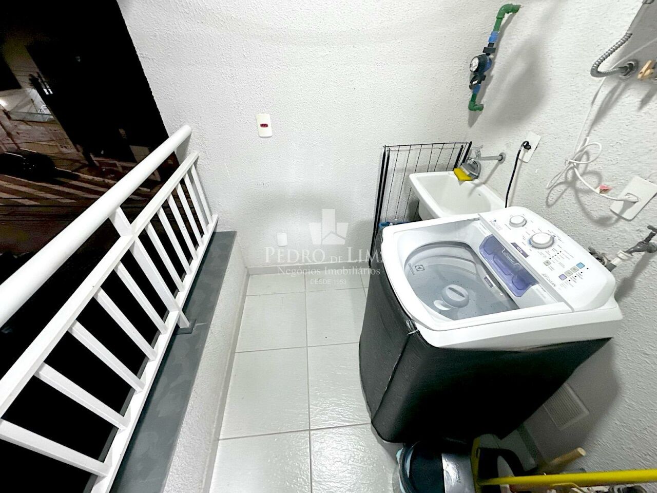 Apartamento todo mobiliado 1 quarto e 1 vaga, Vila Granada - Penha