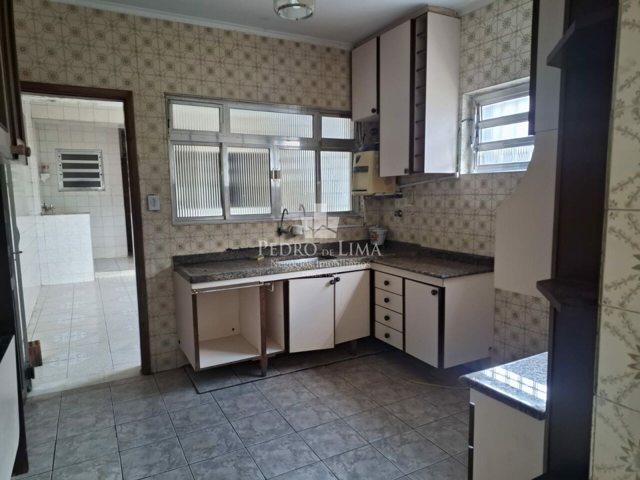 imagem do imovel Sobrado frontal, com 3 dormitórios sendo 1 suíte e 2 vagas de garagem na Vila Matilde  ref: PE44767