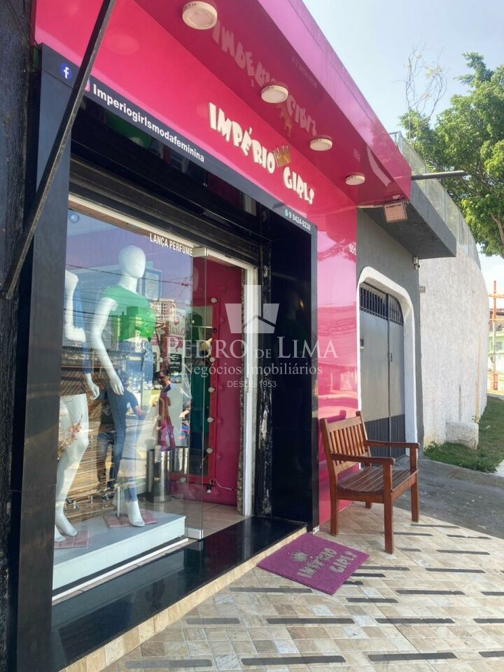 Terreno com varias  casas  mais salões comerciais no Ermelino Matarazzo