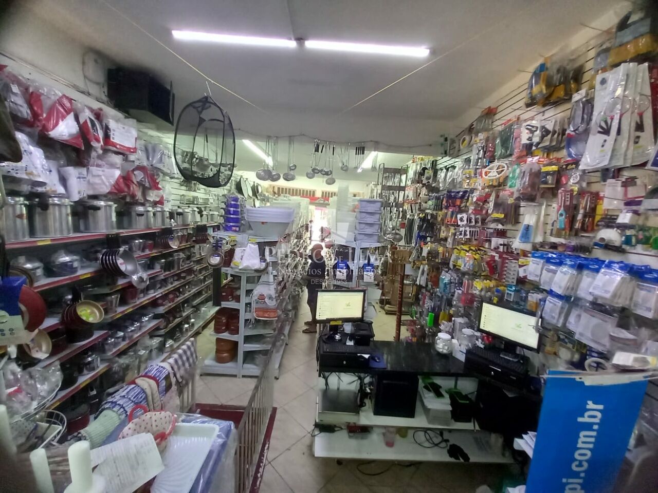 imagem do imovel Prédio comercial na Rua Itinguçu rua principal na Vila Ré ref: PE44780