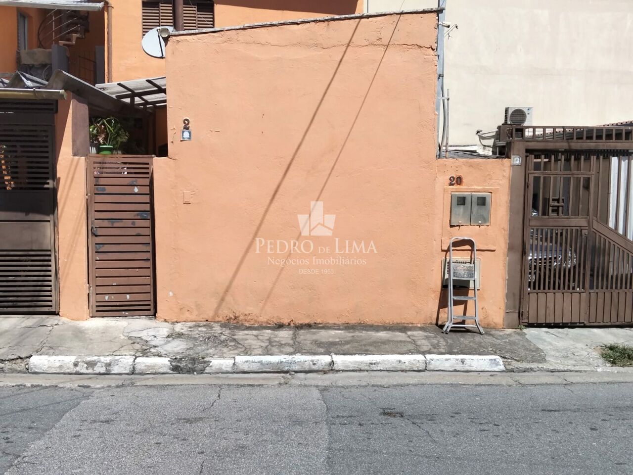 Terreno  11,5 X 26,70 na Ponte Rasa com casas e comércios