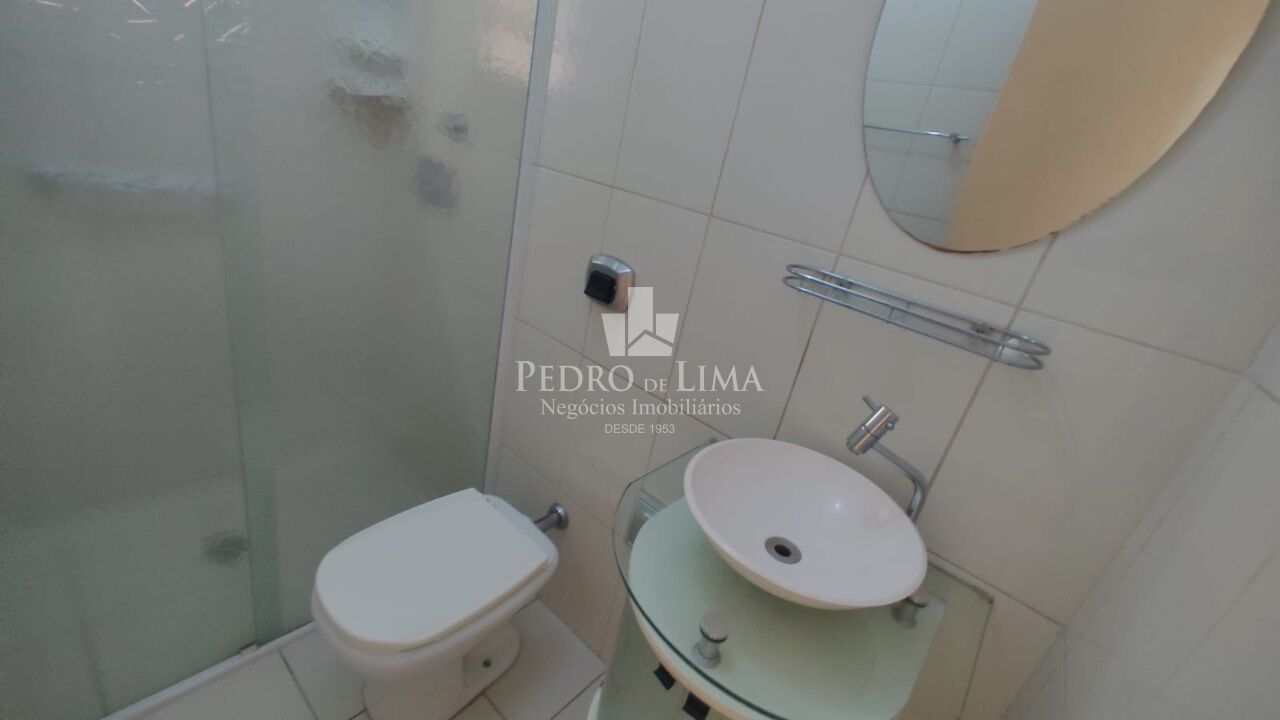 Casa no Jardim Popular, 175 m², três quartos sendo um suíte, vaga e churrasqueira na Penha
