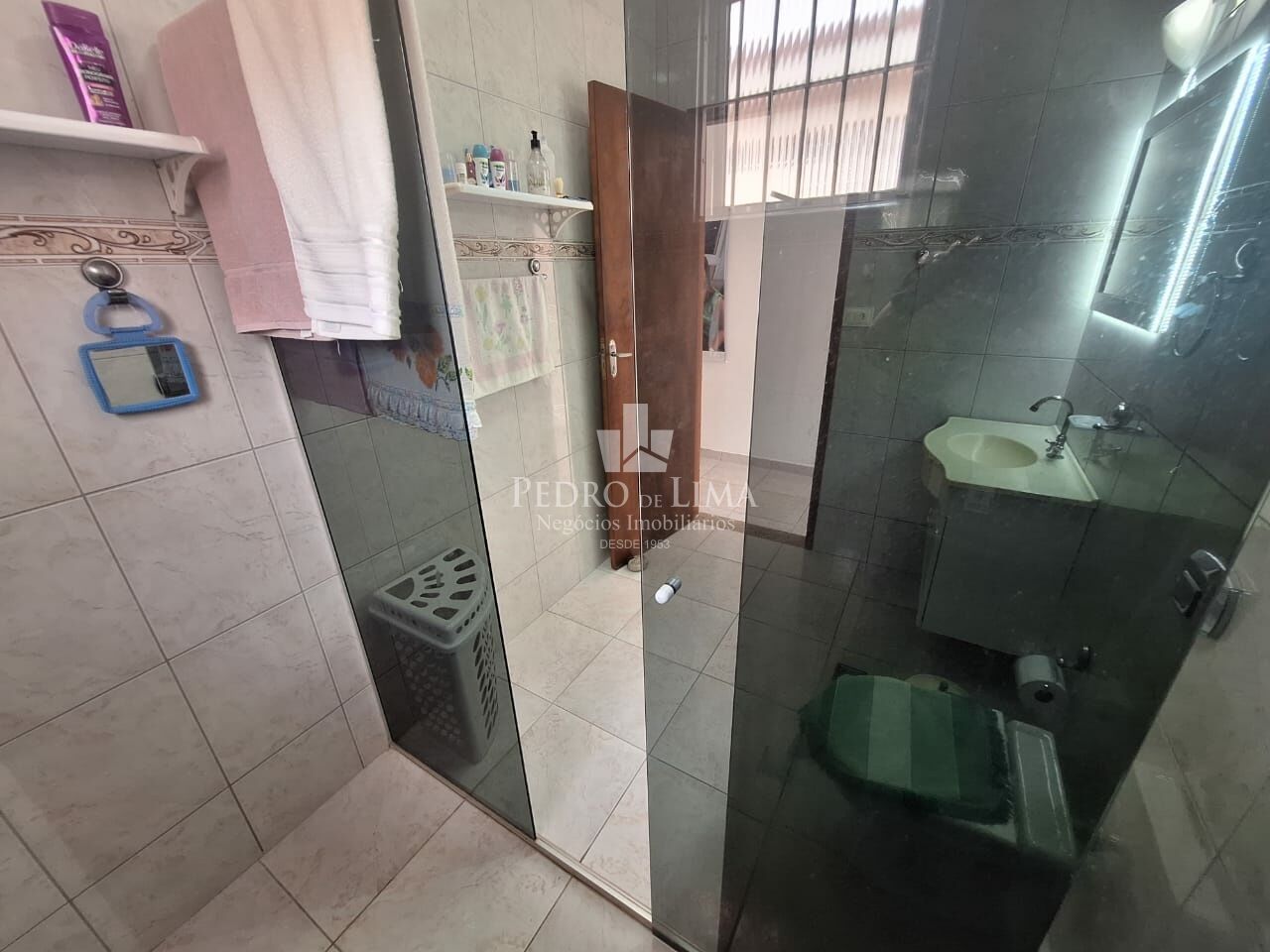 Sobrado frontal na Ponte Rasa