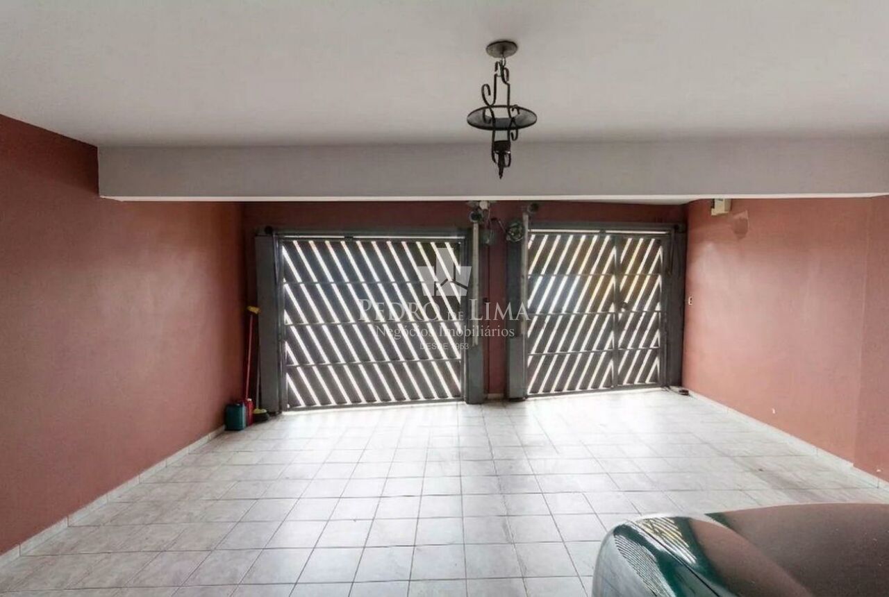 Casa à venda, 4 vagas, 2 suítes com sacada, edícula com suíte estuda permuta - Penha