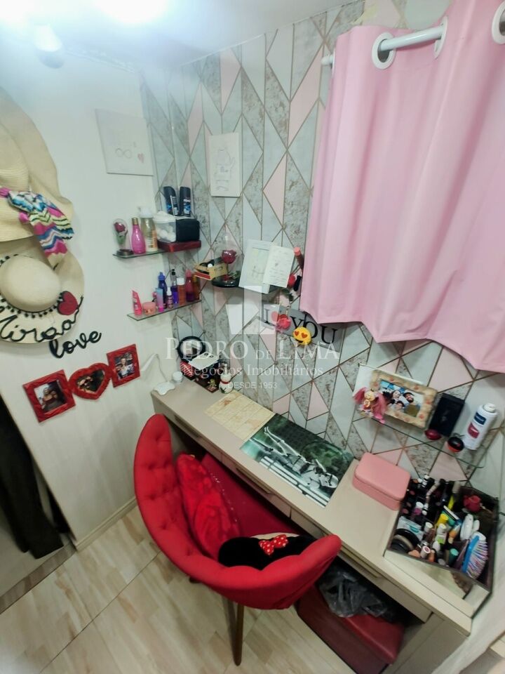 Apartamento dois dormitórios e uma vaga na Penha