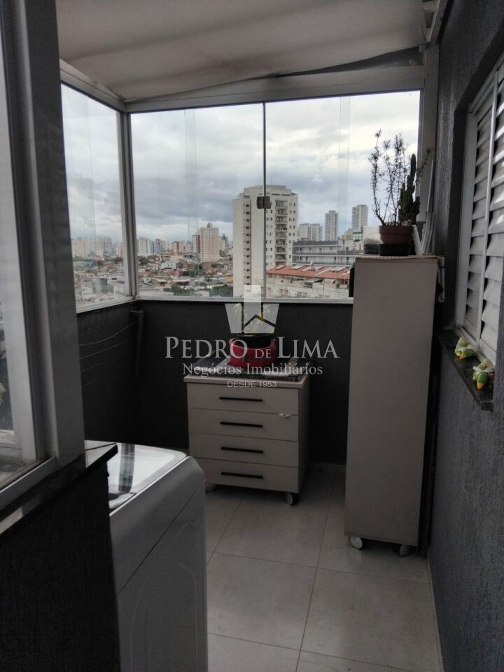 Apartamento na Vila Matilde, 75 m² com área gourmet, dois dormitórios e uma vaga de garagem,