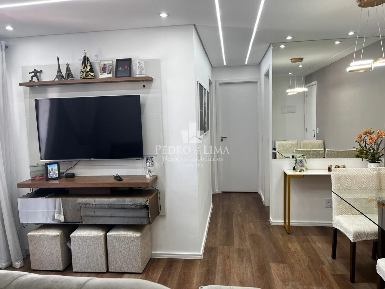 imagem do imovel Apartamento á venda na Vila São Francisco com 2 dormitórios e 1 vaga de garagem. ref: PE44806