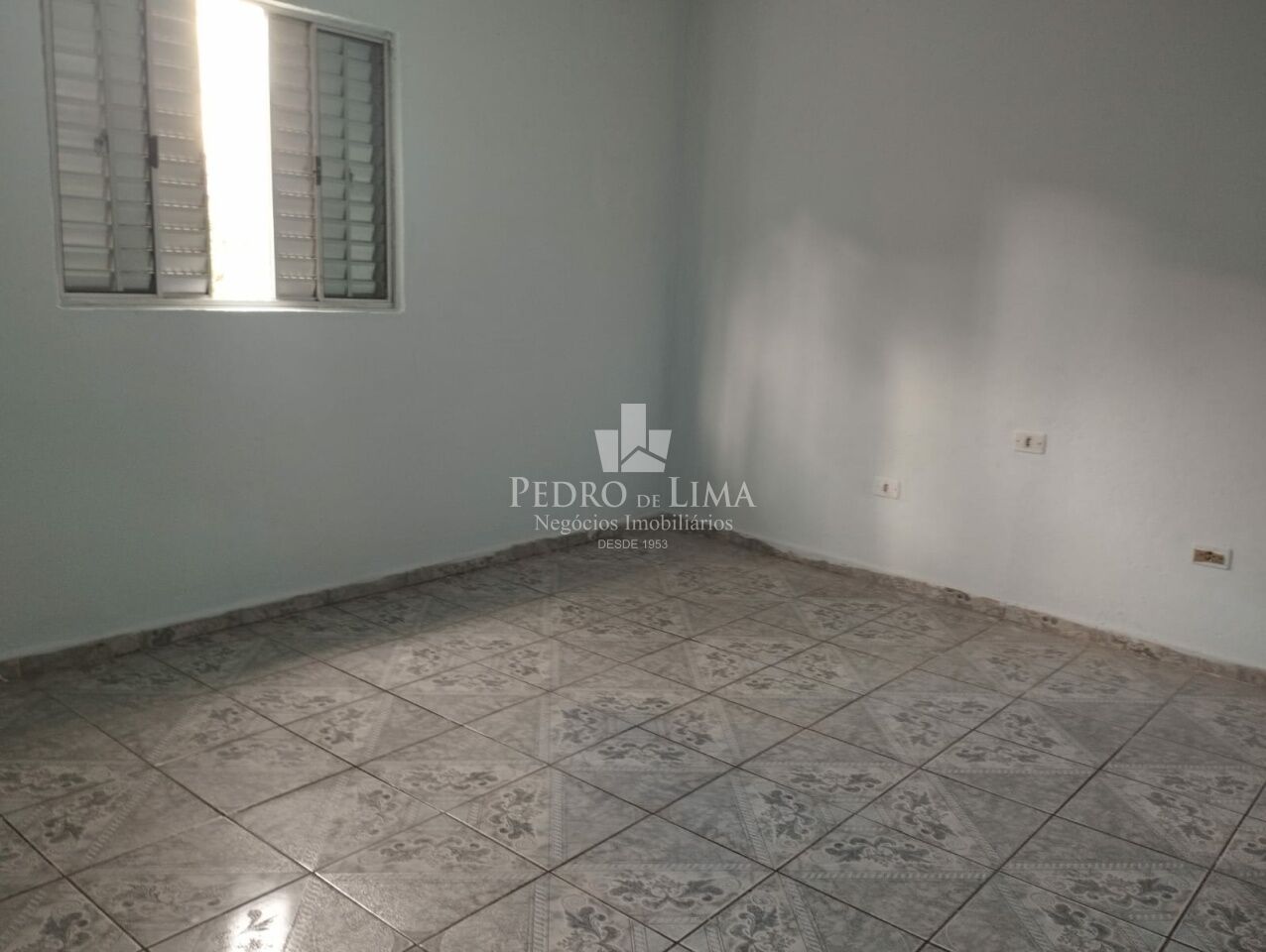 imagem do imovel Casa Terrea com 2 quartos e 1 vaga na Vila Buenos Aires - Ponte Rasa ref: PE44819