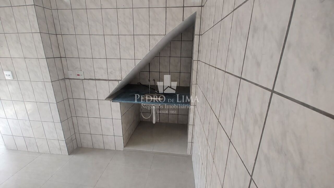 imagem do imovel  Salão comercial com 42 m², dois banheiros, ao lado do Centro esportivo da Av. Tiquatira. ref: PE44820