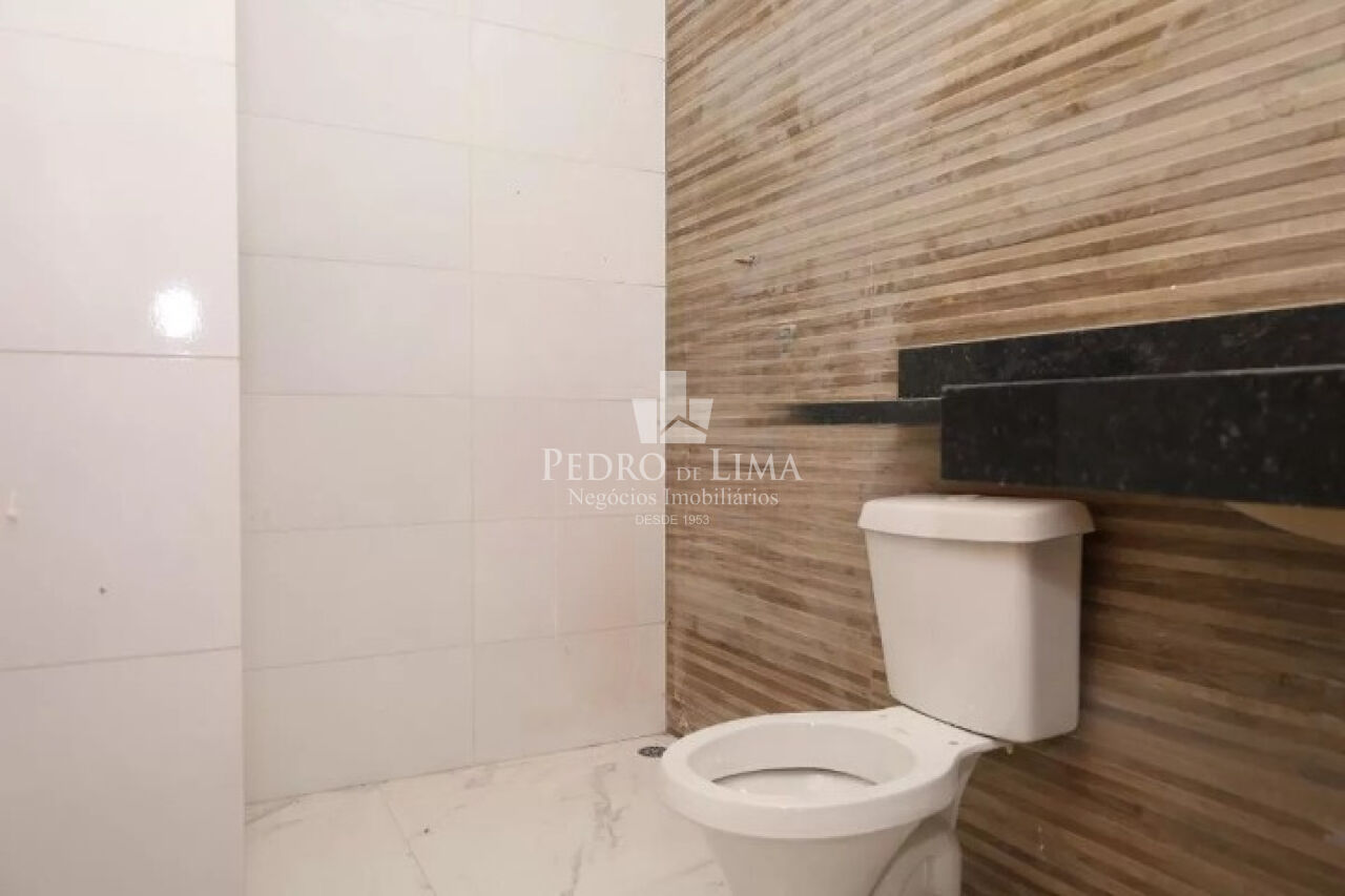 Sobrado Frontal 133m² com 2 dormitórios, 2 suítes e 3 vagas na Vila Jacui