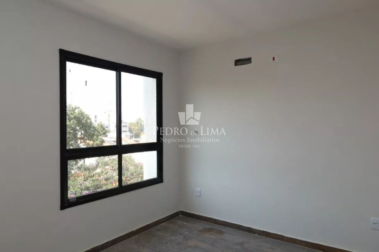 Sobrado Frontal 133m² com 2 dormitórios, 2 suítes e 3 vagas na Vila Jacui