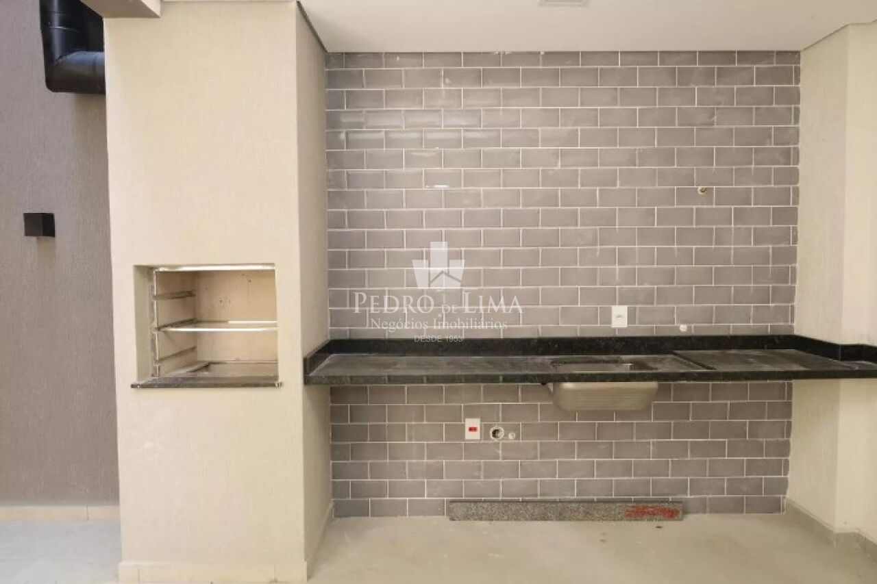 Sobrado Frontal 133m² com 2 dormitórios, 2 suítes e 3 vagas na Vila Jacui