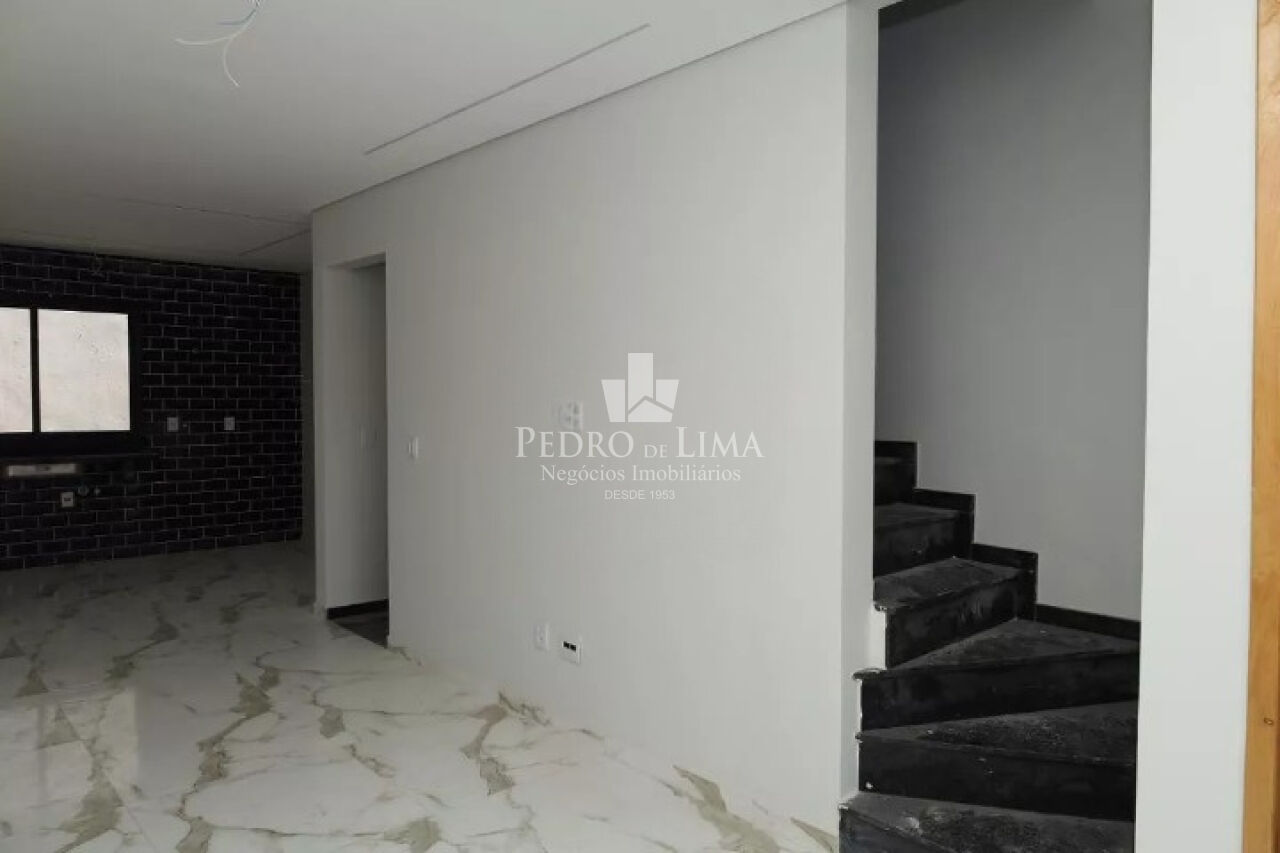 imagem do imovel Sobrado Frontal 133m² com 2 dormitórios, 2 suítes e 3 vagas na Vila Jacui ref: PE44836