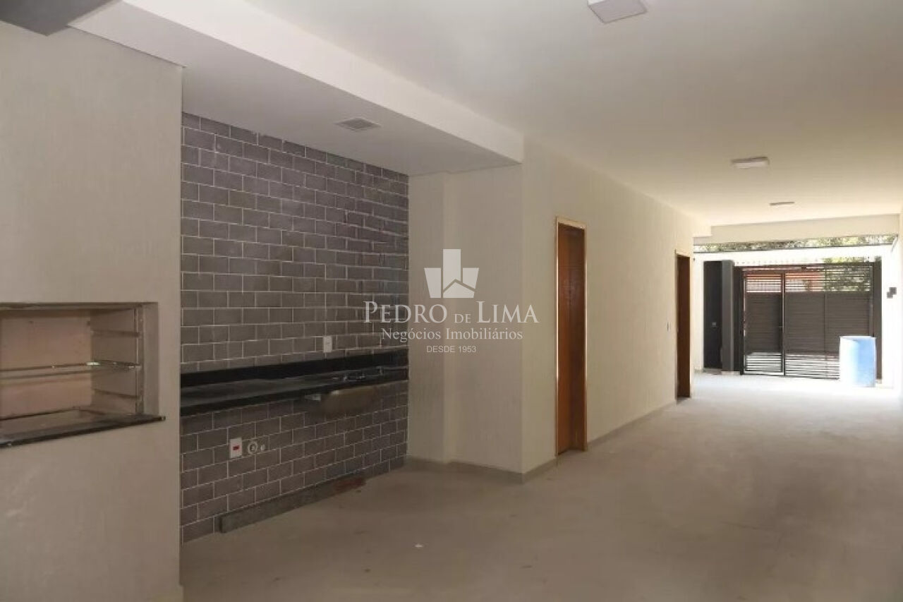 Sobrado Frontal 133m² com 2 dormitórios, 2 suítes e 3 vagas na Vila Jacui