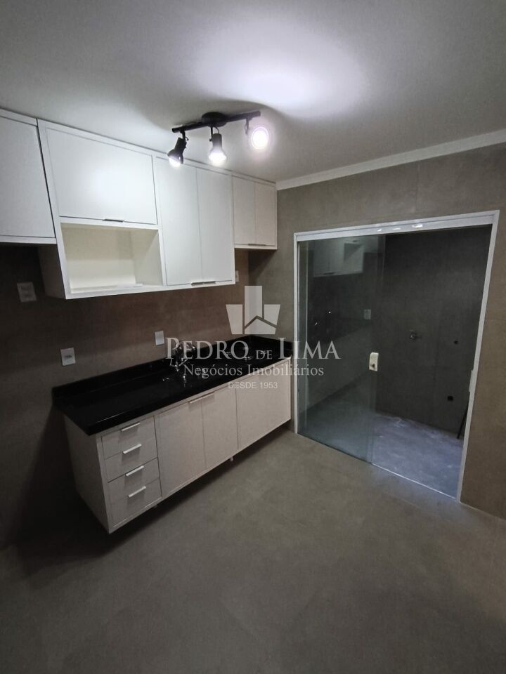 Sobrado em condomínio com 2 dormitórios, 1 vaga e 52 m² na Vila Jacui
