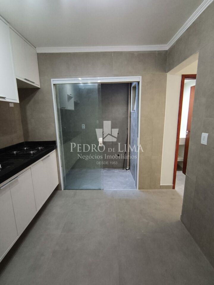 Sobrado em condomínio com 2 dormitórios, 1 vaga e 52 m² na Vila Jacui