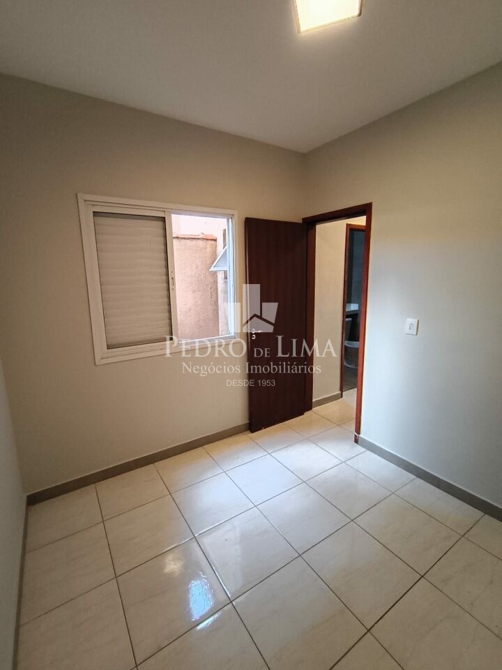 Sobrado em condomínio com 2 dormitórios, 1 vaga e 52 m² na Vila Jacui
