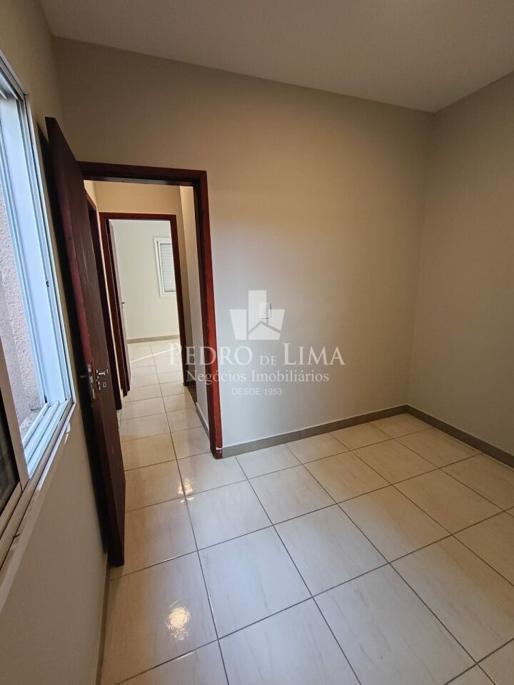 Sobrado em condomínio com 2 dormitórios, 1 vaga e 52 m² na Vila Jacui