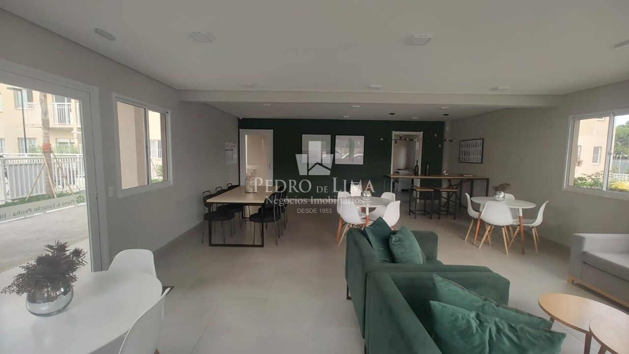 Apartamento na Penha, com 27 m², um quarto, lazer completo. 