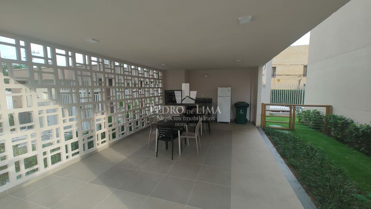 Apartamento na Penha, com 27 m², um quarto, lazer completo. 