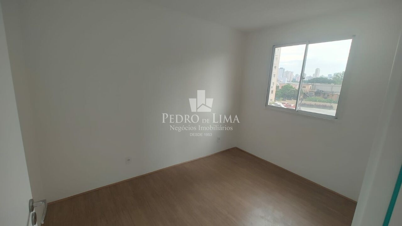 Apartamento na Penha, com 27 m², um quarto, lazer completo. 