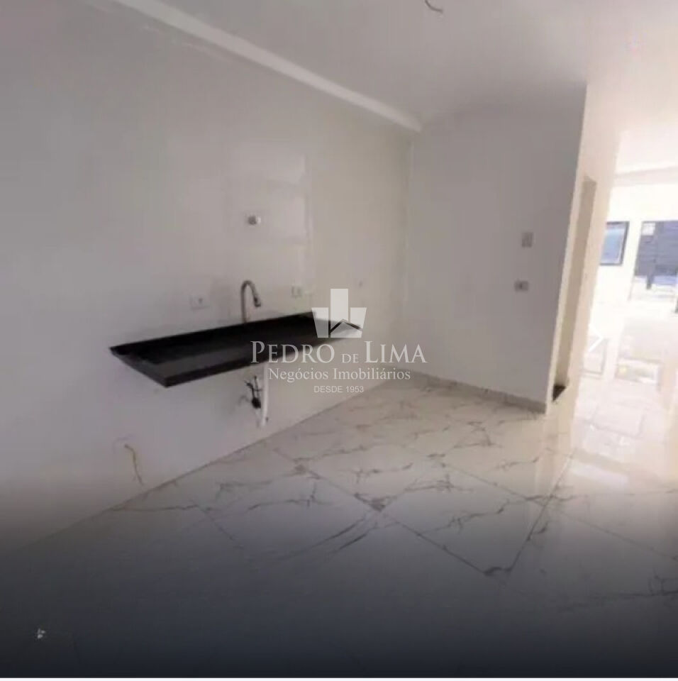 Sobrado frontal 2 dormitórios, 2 banheiros e 2 vagas no Ermelino Matarazzo