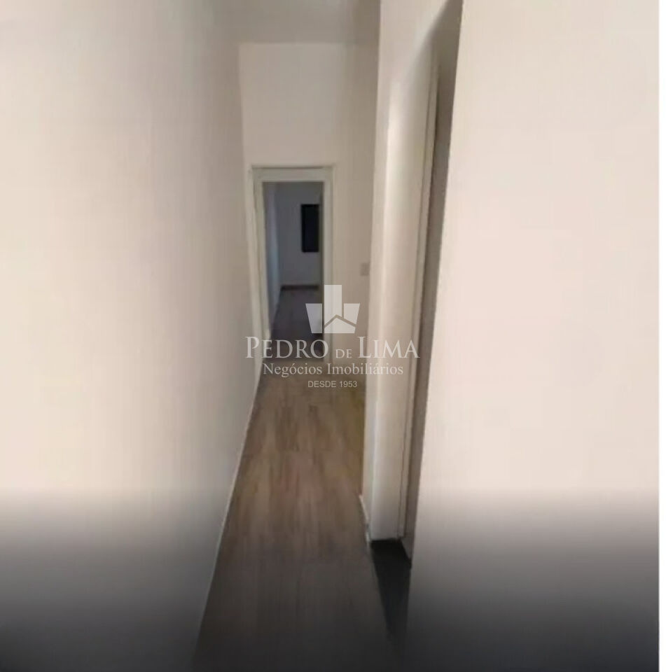 Sobrado frontal 2 dormitórios, 2 banheiros e 2 vagas no Ermelino Matarazzo