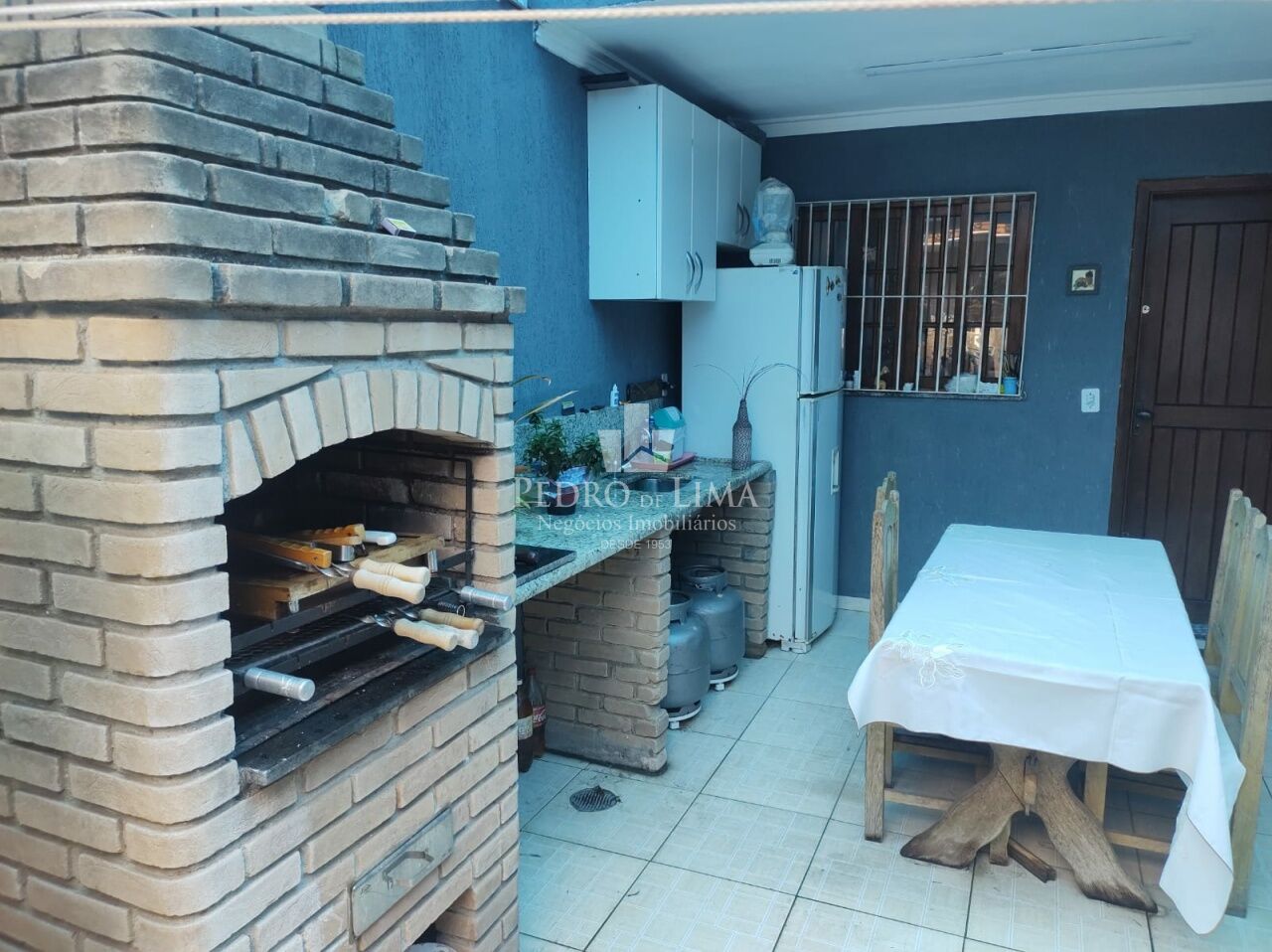 Sobrado com 3 dormitórios sendo 1 suíte e 2 vagas de garagem na Cidade Lider